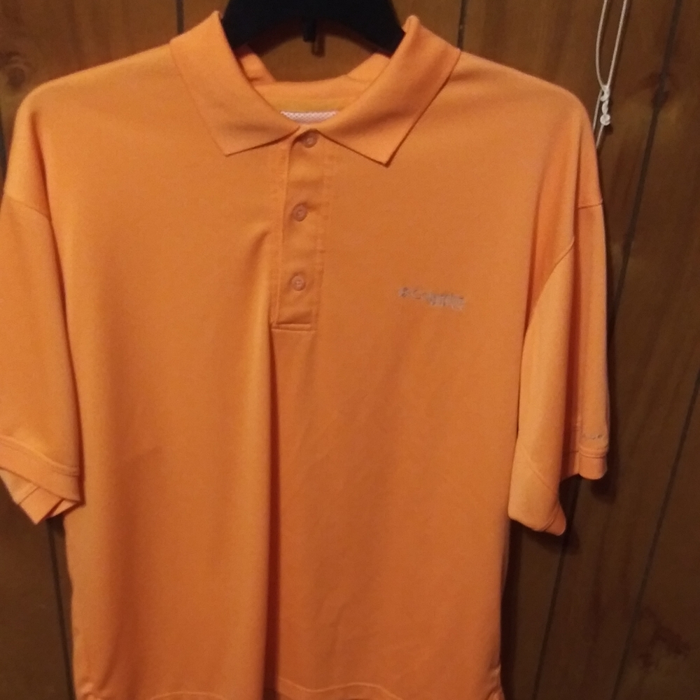 Columbia polo